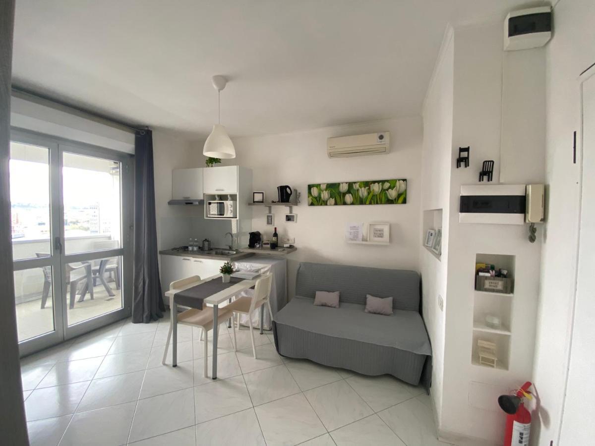 Appartement Vesucharme Flat Napels