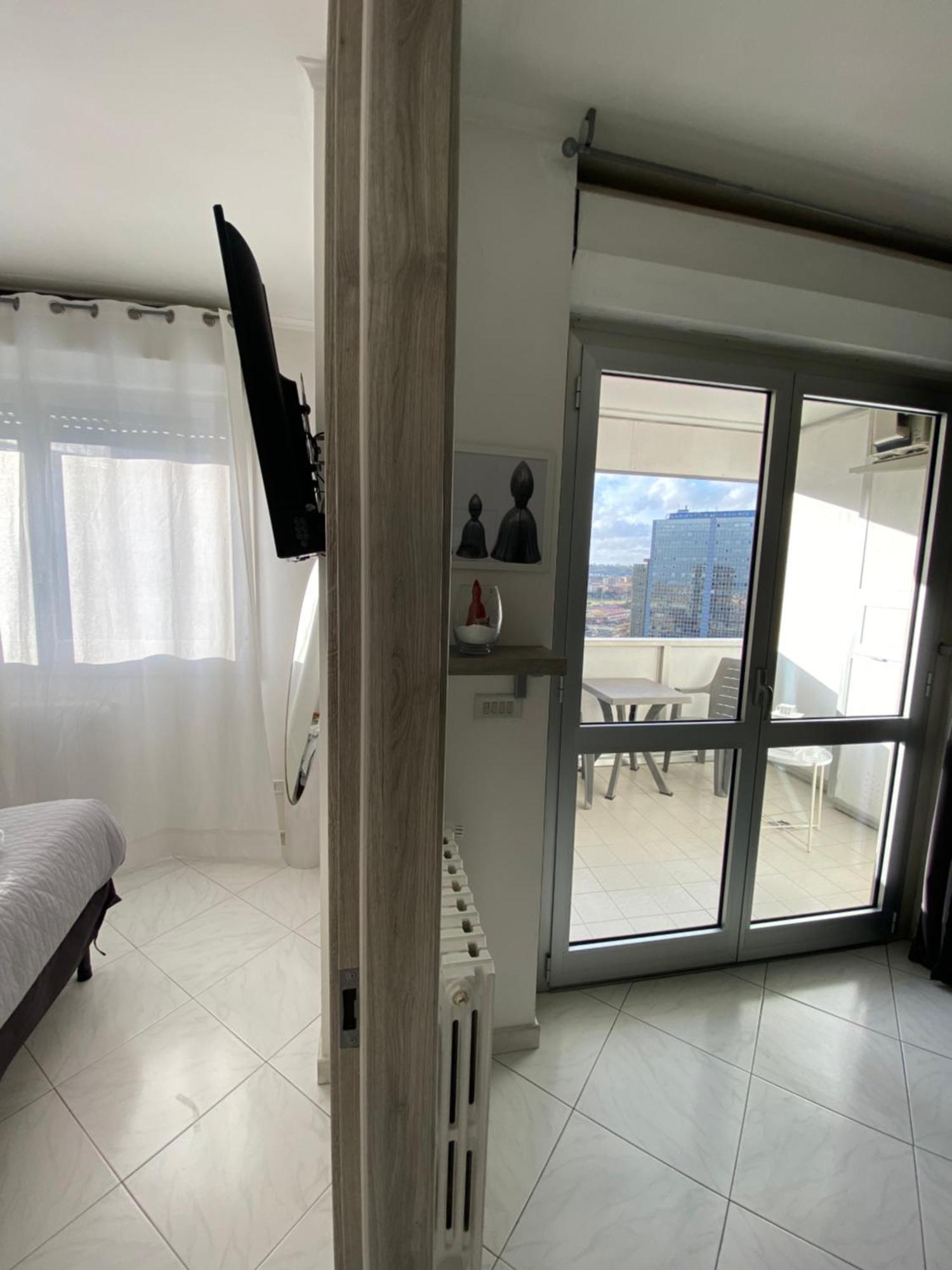 Vesucharme Flat